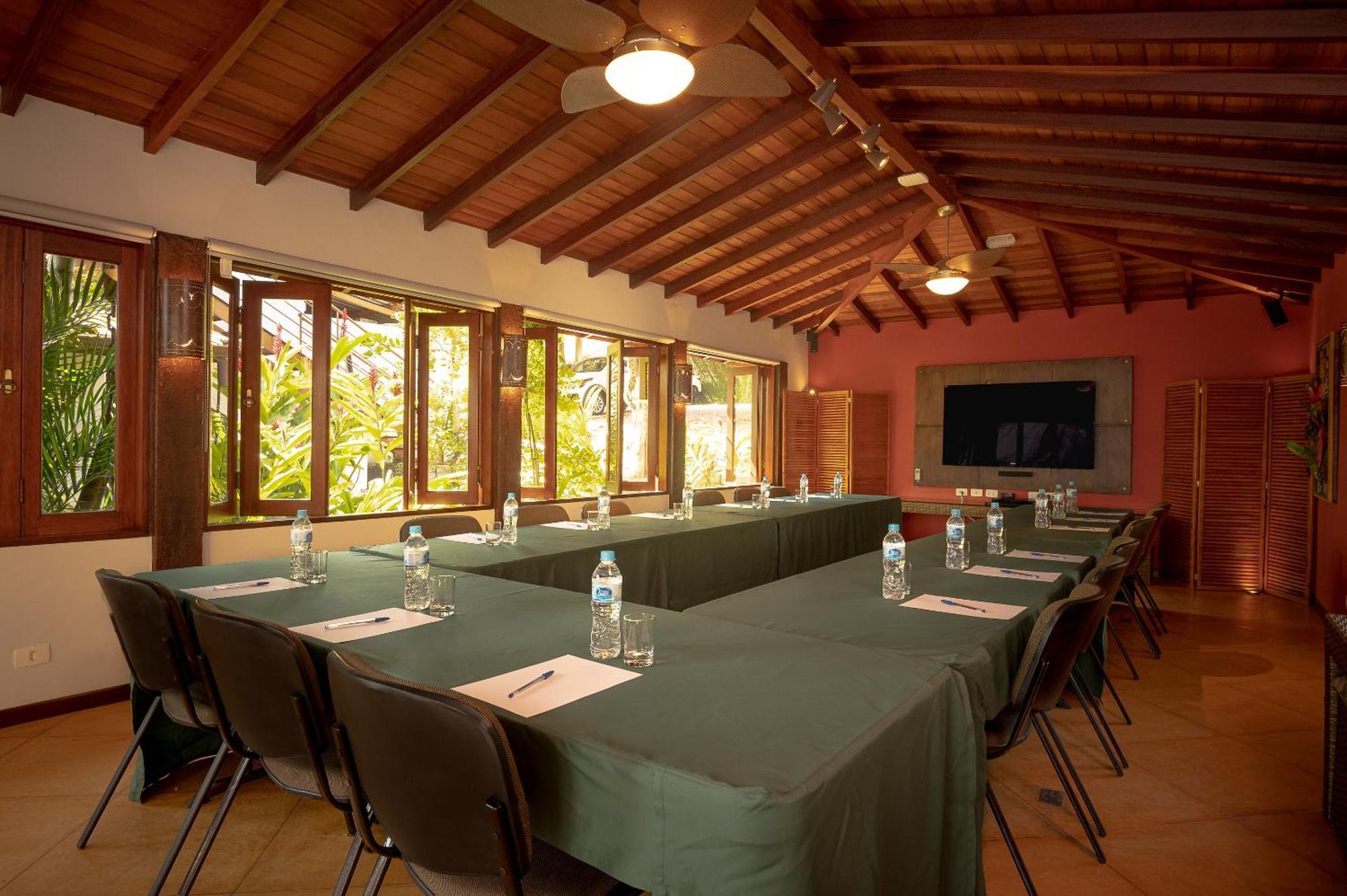 Porto Pacuiba Hotel Ilhabela