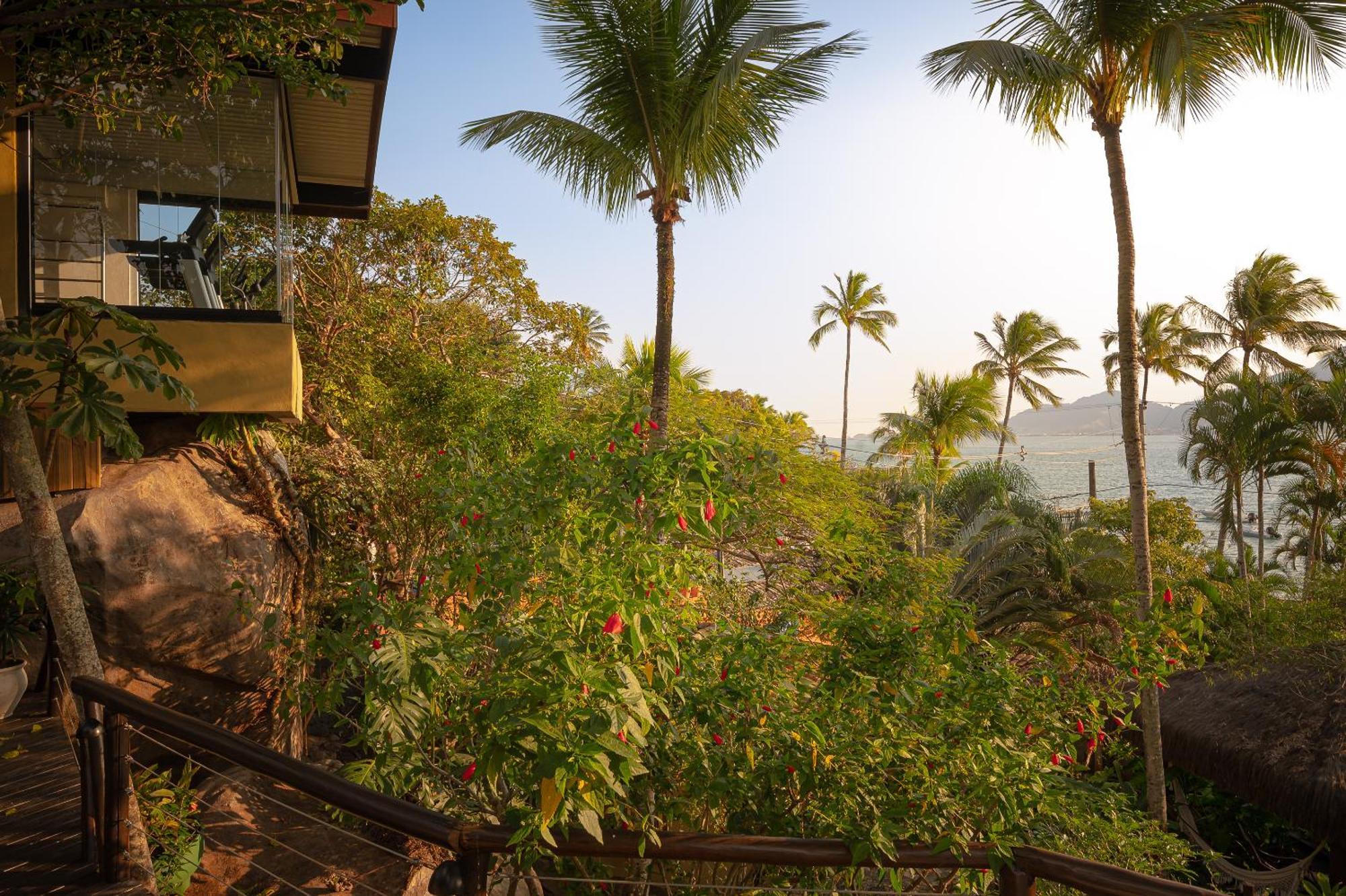 Hotel Porto Pacuiba 4*