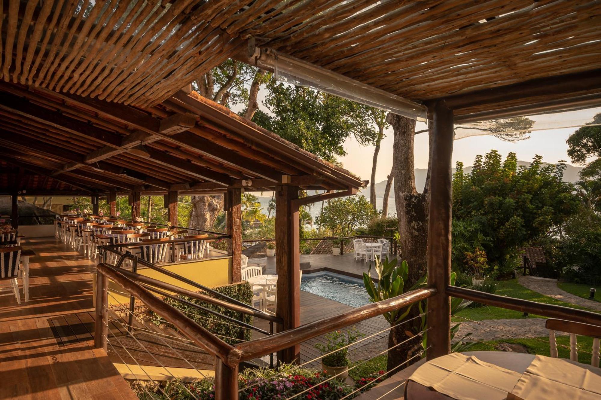 Hotel Porto Pacuiba 4*
